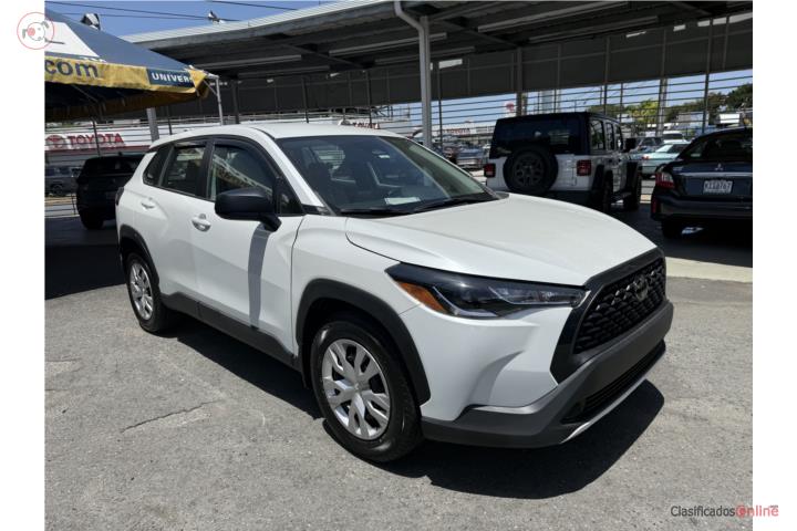 TOYOTA COROLLA CROSS LE 2024