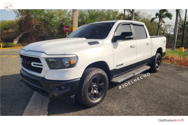 2022 Ram 1500 Big Horn HEMI 5.7L V8 4x4