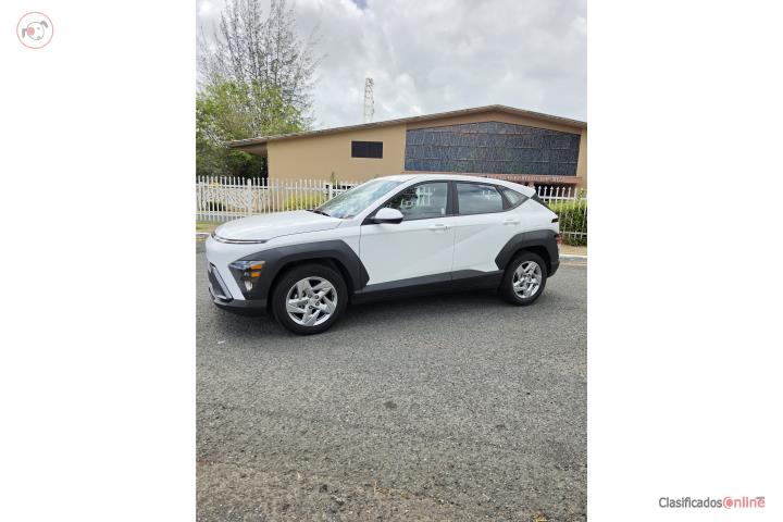 Hyundai Kona SE 2024 con 16k millas
