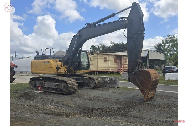 2023 John Deere 300G