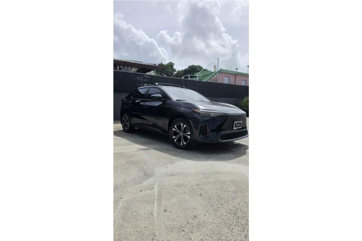 Toyota bZ4X 2023 - Desde $558/mes