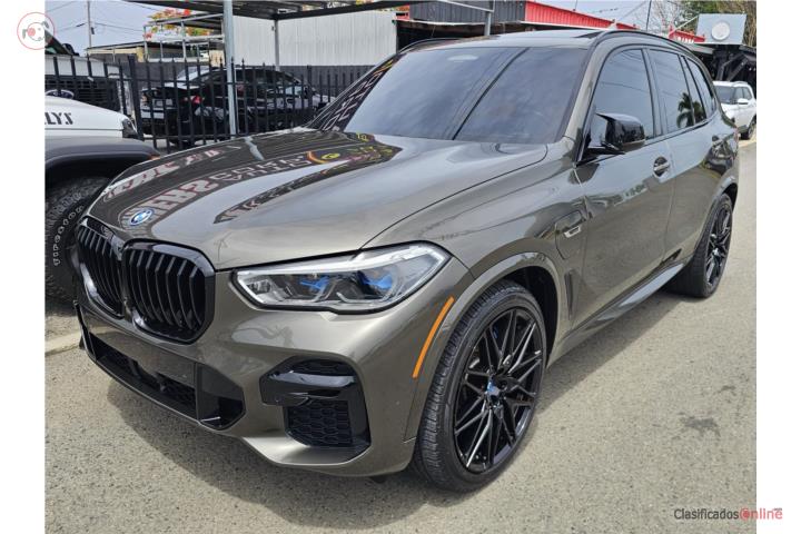 2023 BMW X5 X Drive 45e M Package $55800