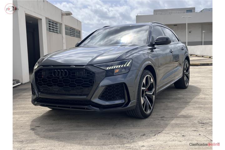 **AUDI RSQ8 2022