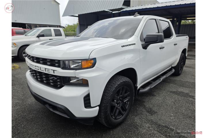4X4 CUSTOM TURBO BLANCA 48K DESDE 389!