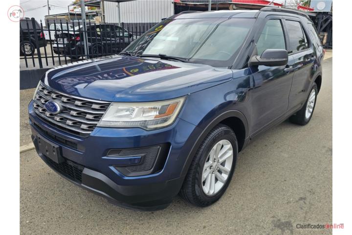 2017 Ford Explorer AWD $10995