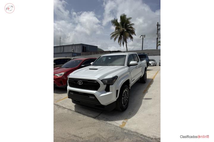 TOYOTA TACOMA TRD SPORT 2025