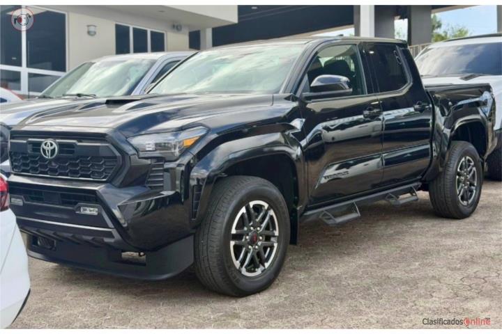TRD SPORT 2025 16K MILLAS GARANTIA TOYOTA
