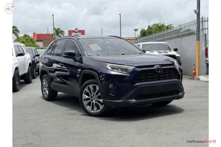 2021 TOYOTA RAV4 XLE