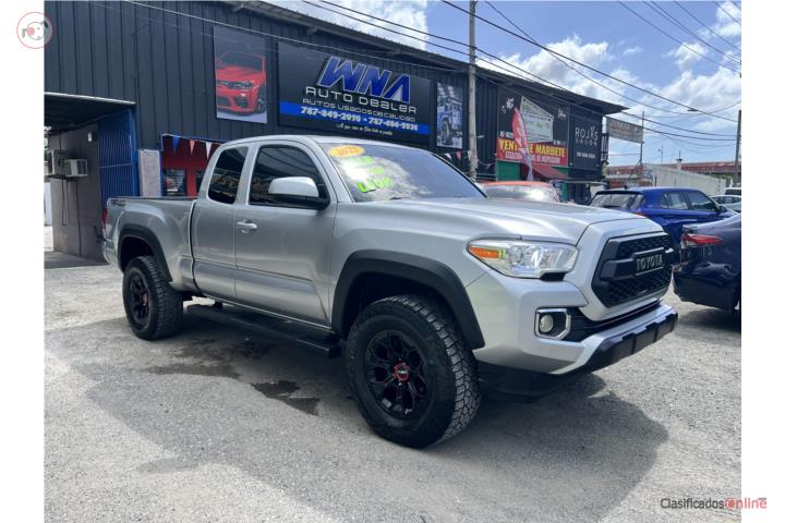 Toyota Tacoma Cabina media 2022