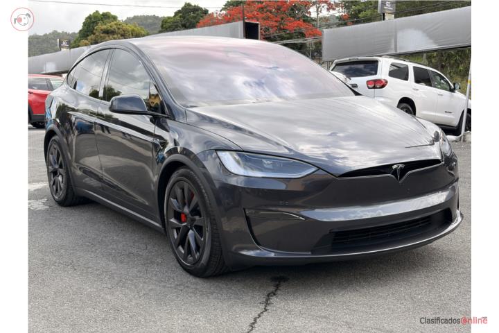 2024 Tesla Model X Plaid