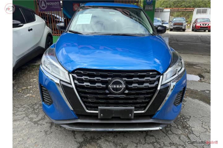nissan kicks 2023