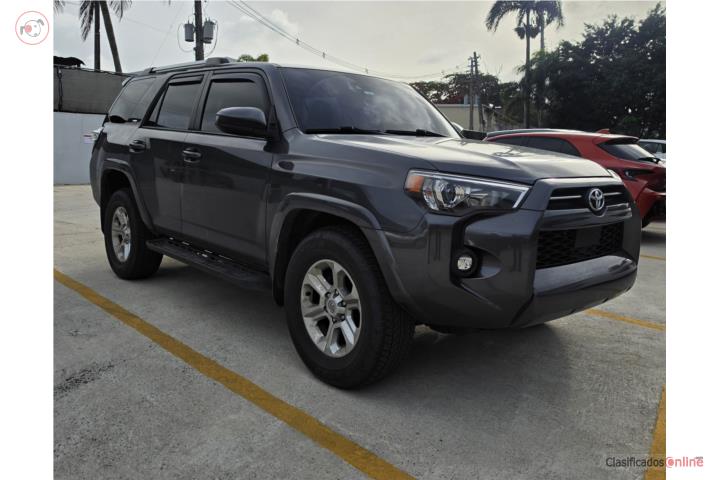 TOYOTA 4 RUNNER SR5 4X2, ESTAS NO DURAN