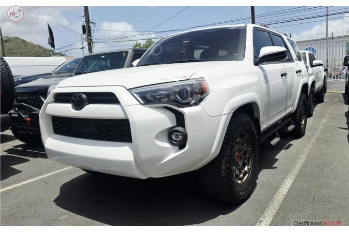 FORD 4RUNNER SR5 2023