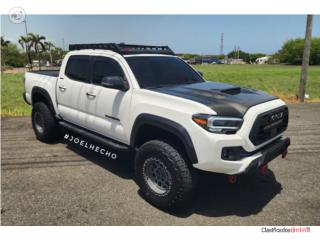 2017 Toyota Tacoma Limited Custom 4 × 4