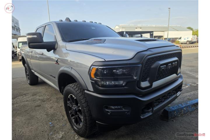 Ram 1500 Rebel Night GT V8 4x4