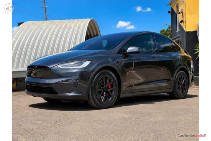 2024 Tesla Model X Plaid