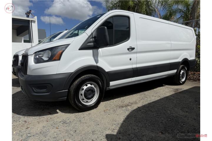 Transit 250 LR