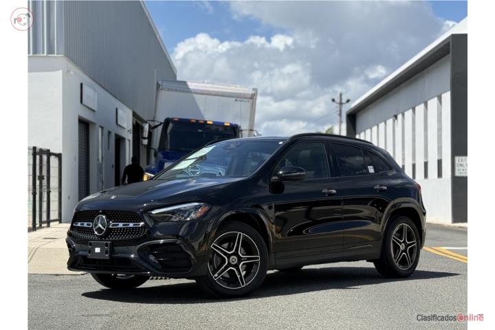 GLA250 2025 Sport ¡Certificada! Extra Clean