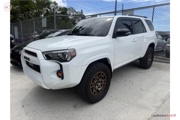 4RUNNER 40TH ANIVERSARY 2023 SOLO 36K MILLAS!