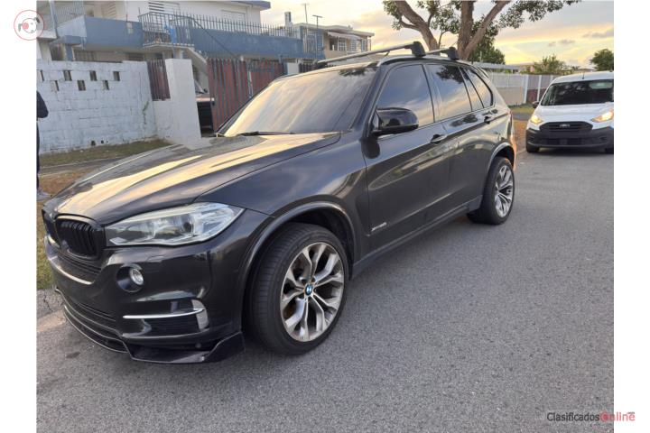 BMW X5 50i Premium Package 2014