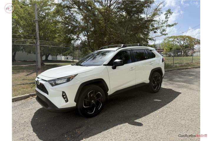 Toyota Rav4 LE 2019