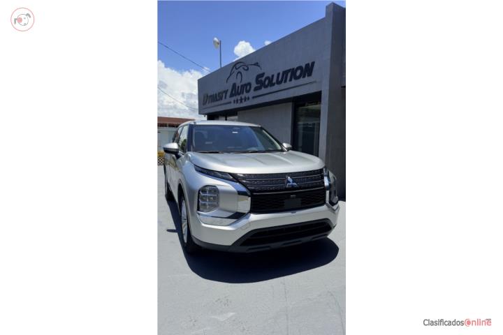 Mitsubishi Outlander ES 2024 $22,995
