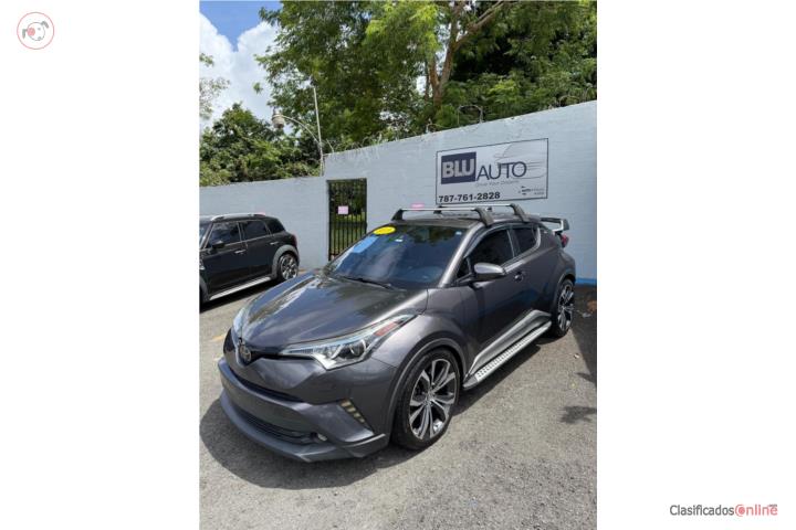 TOYOTA C-HR LE 2019