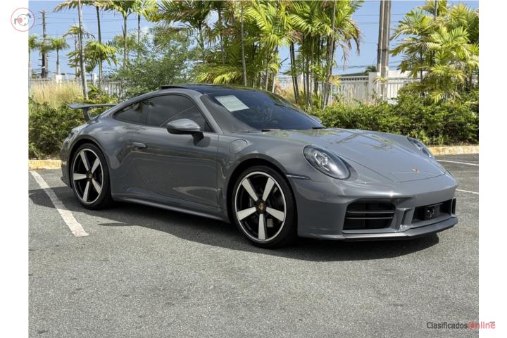 2025 PORSCHE 911 CARRERA (AEROKIT)