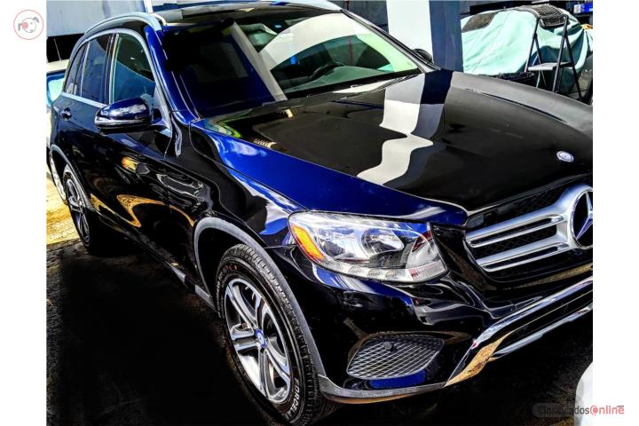 MERCEDES BENZ GLC 300 AWD