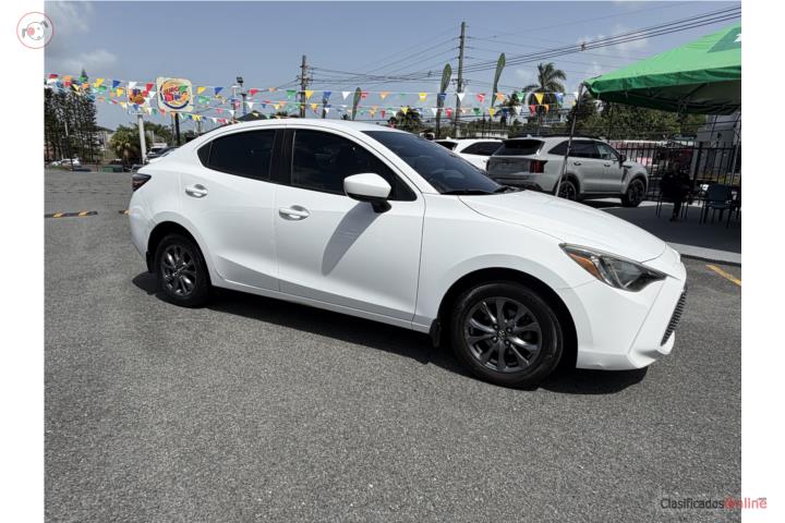 TOYOTA YARIS 2019