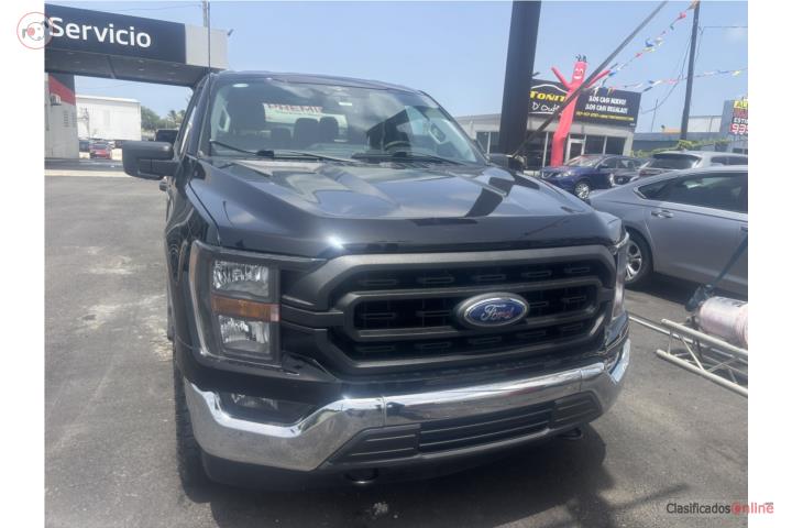 2023 FORD 150 XL CREW CAB POCO MILLAJE