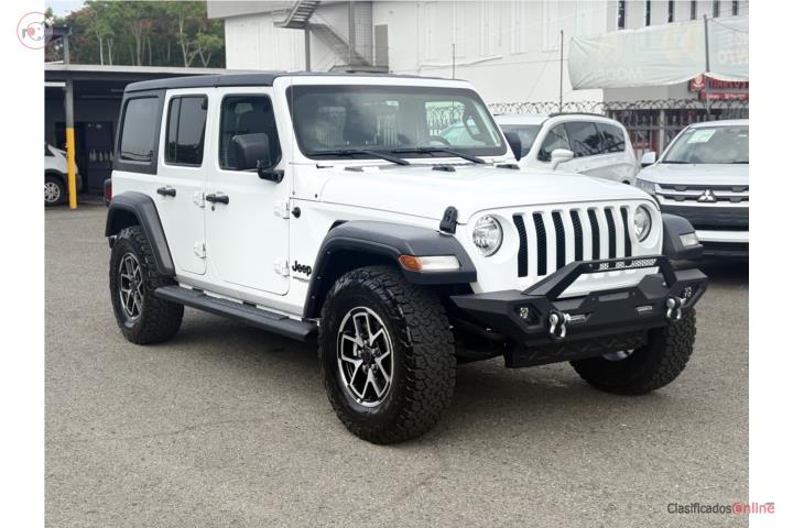 JEEP WRANGLER UNLIMITED SPORT BUENA CONDICION
