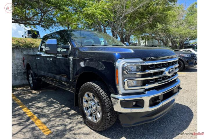 KingRanch 4x4 PowerStroke 6.7L V8 Turbodiesel
