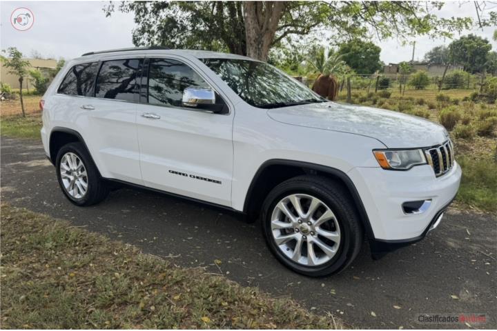 JEEP GRAND CHEROKEE 2017