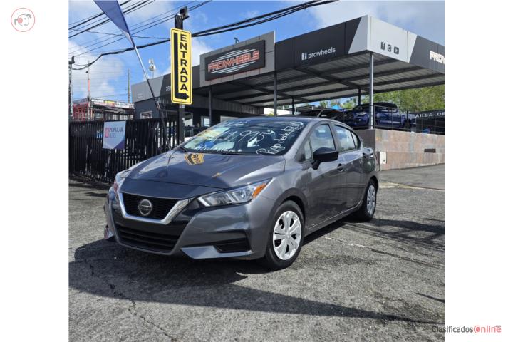 Nissan Versa 2021