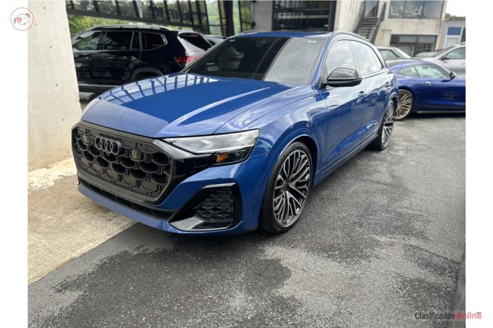 Audi SQ8 Premium Plus