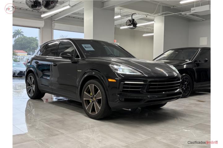 2020 PORSHE CAYENNE EHYBRID- 32000 millas