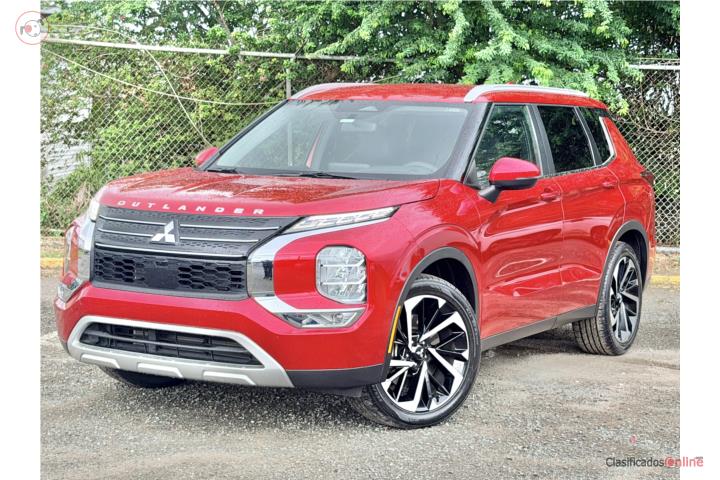 2024 Mitsubishi Outlander SE ($24,995)