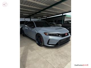Honda Civic Type-R 2025 3k millas Aros Extras