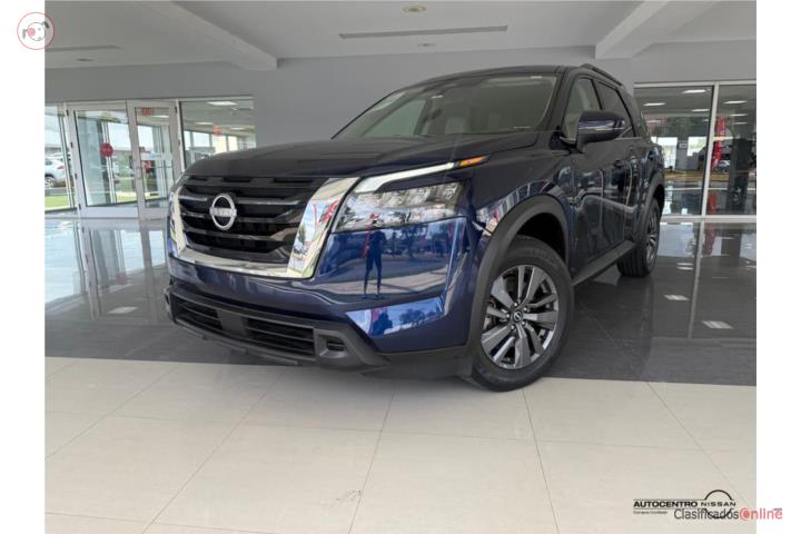 Nissan Pathfinder SV 2023