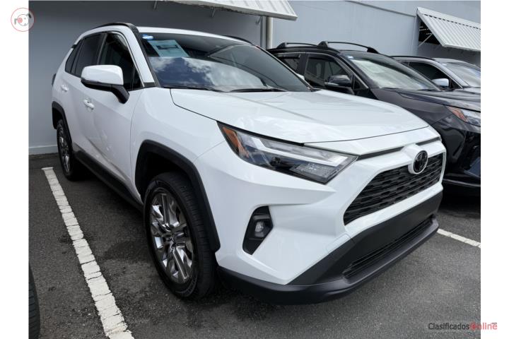 Toyota Rav4 XLE Premium 2021