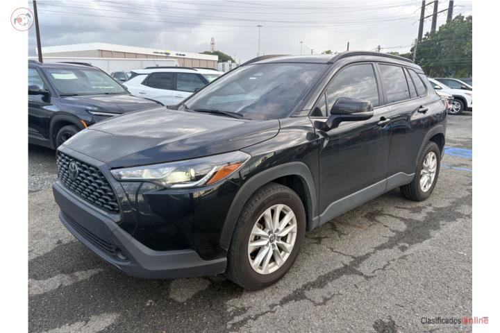 Corolla Cross LE