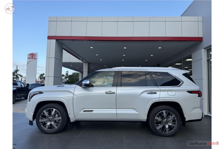 TOYOTA SEQUOIA CAPSTONE 2026