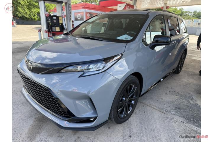 TOYOTA SIENNA XSE 2026