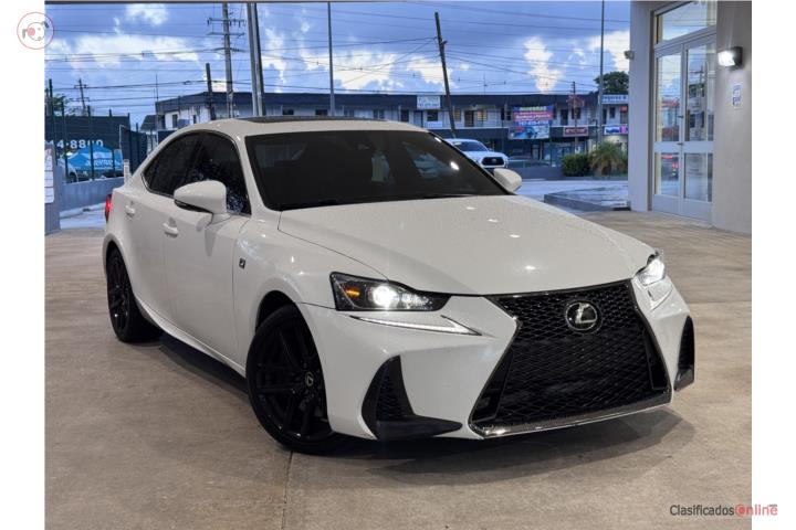 Lexus IS 300 F-Sport 2020
