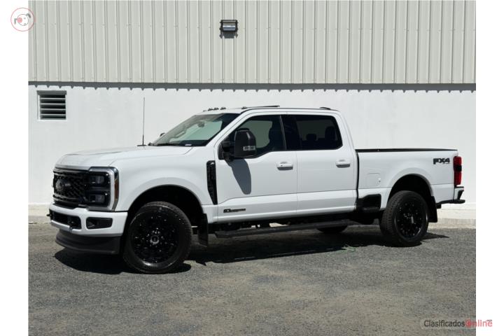2026 F-250 XLT