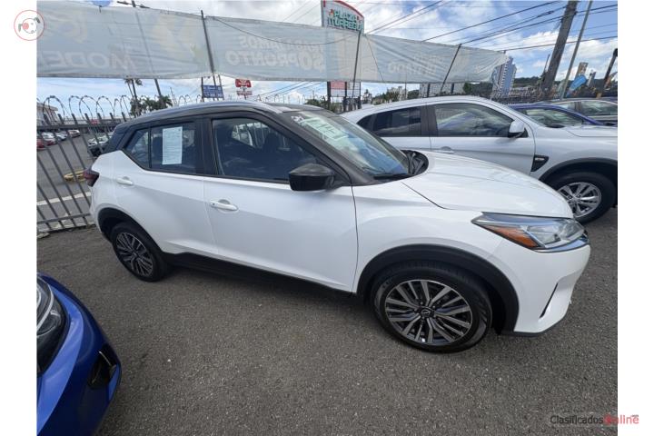 Fresh Powder/S Nissan Kicks 2023