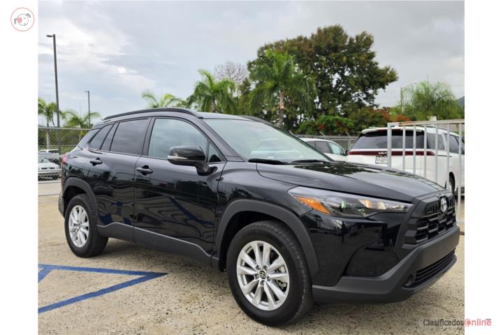 COROLLA CROSS LE USADA SOLO 970 MILLAS