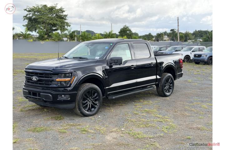 FORD F150 XLT FX4 2026
