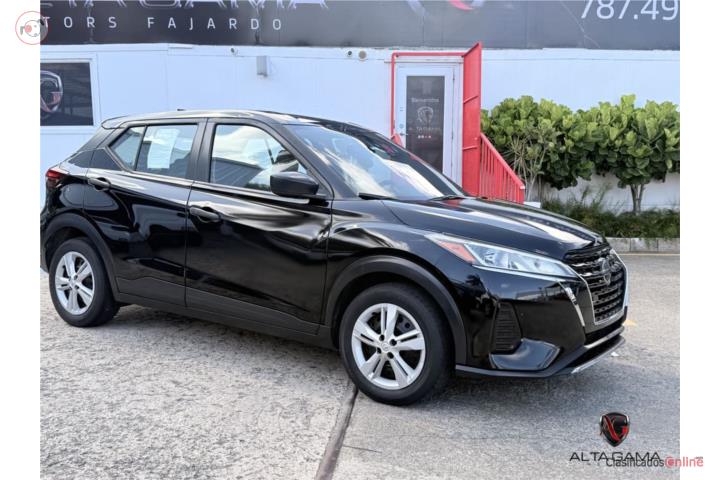2016 Nissan Kicks S